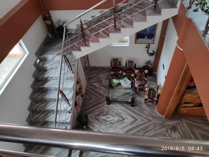 Hotel Holiday Hush Haven Shillong Exterior foto